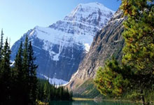 爱游戏-山东队横扫骑士，乔治关键制胜