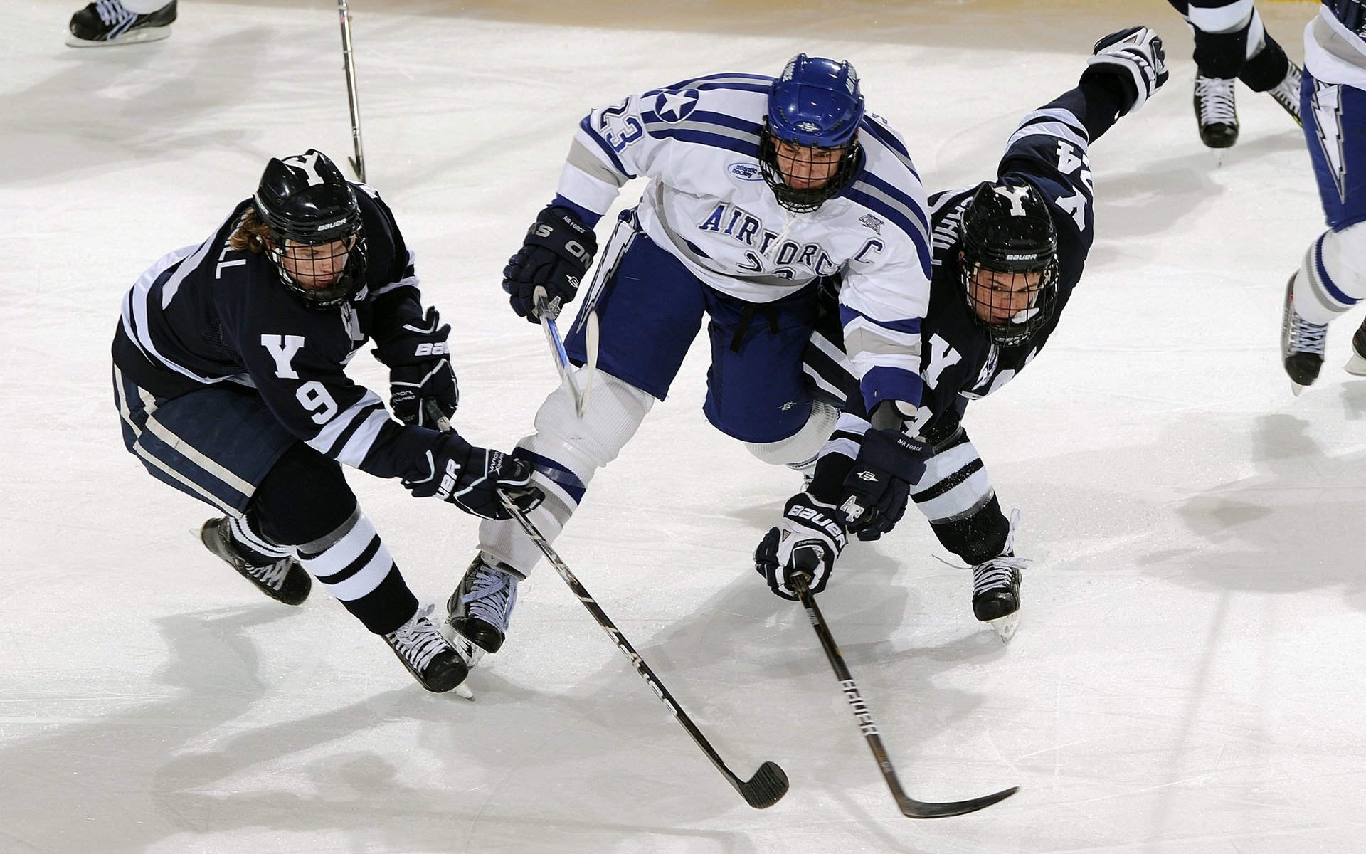 奥利维耶的棋盘，当马赛的三步棋将芬兰钉在战术的十字架上