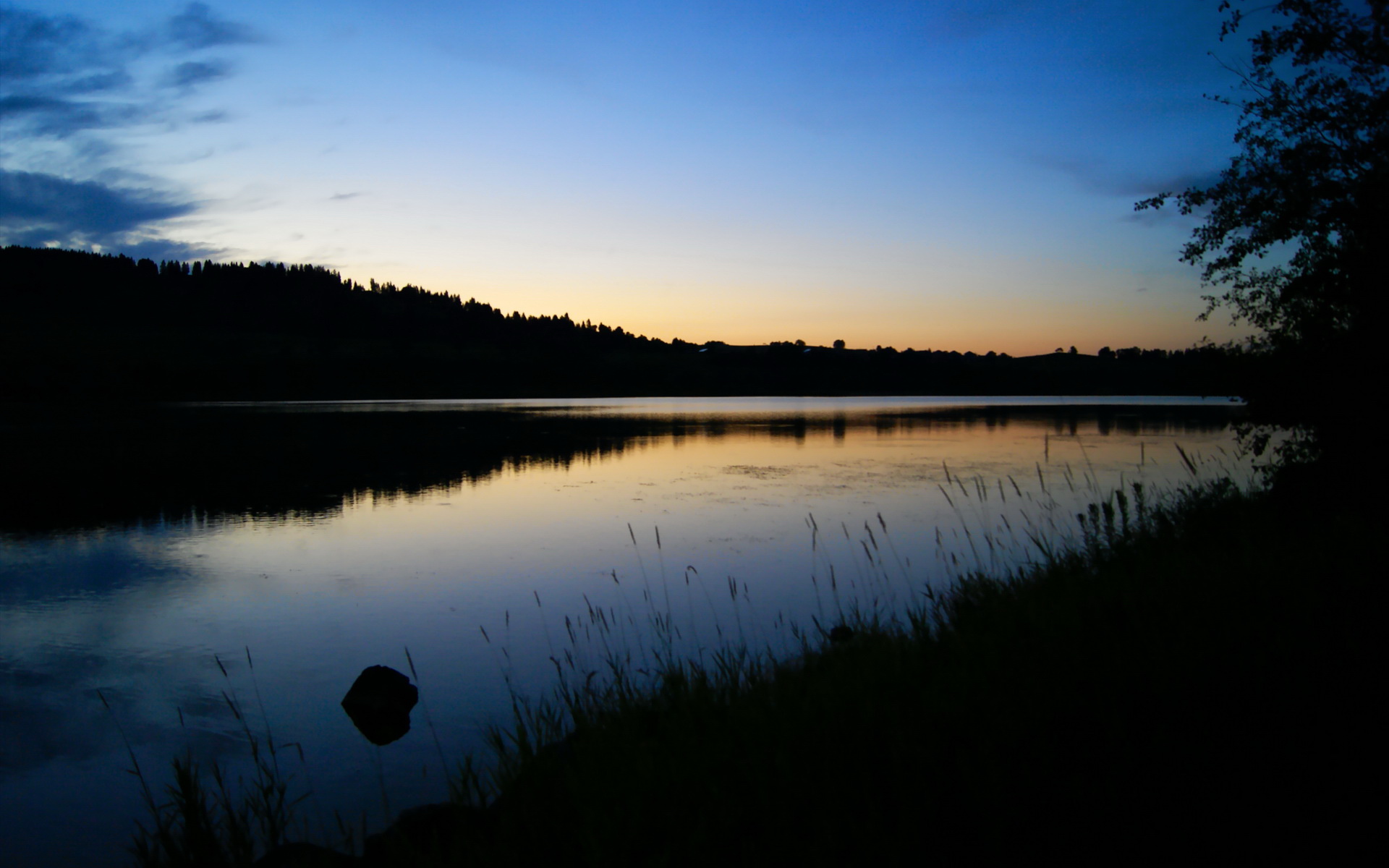 碾压与逆袭,湖人全面压制背后的利拉德时间