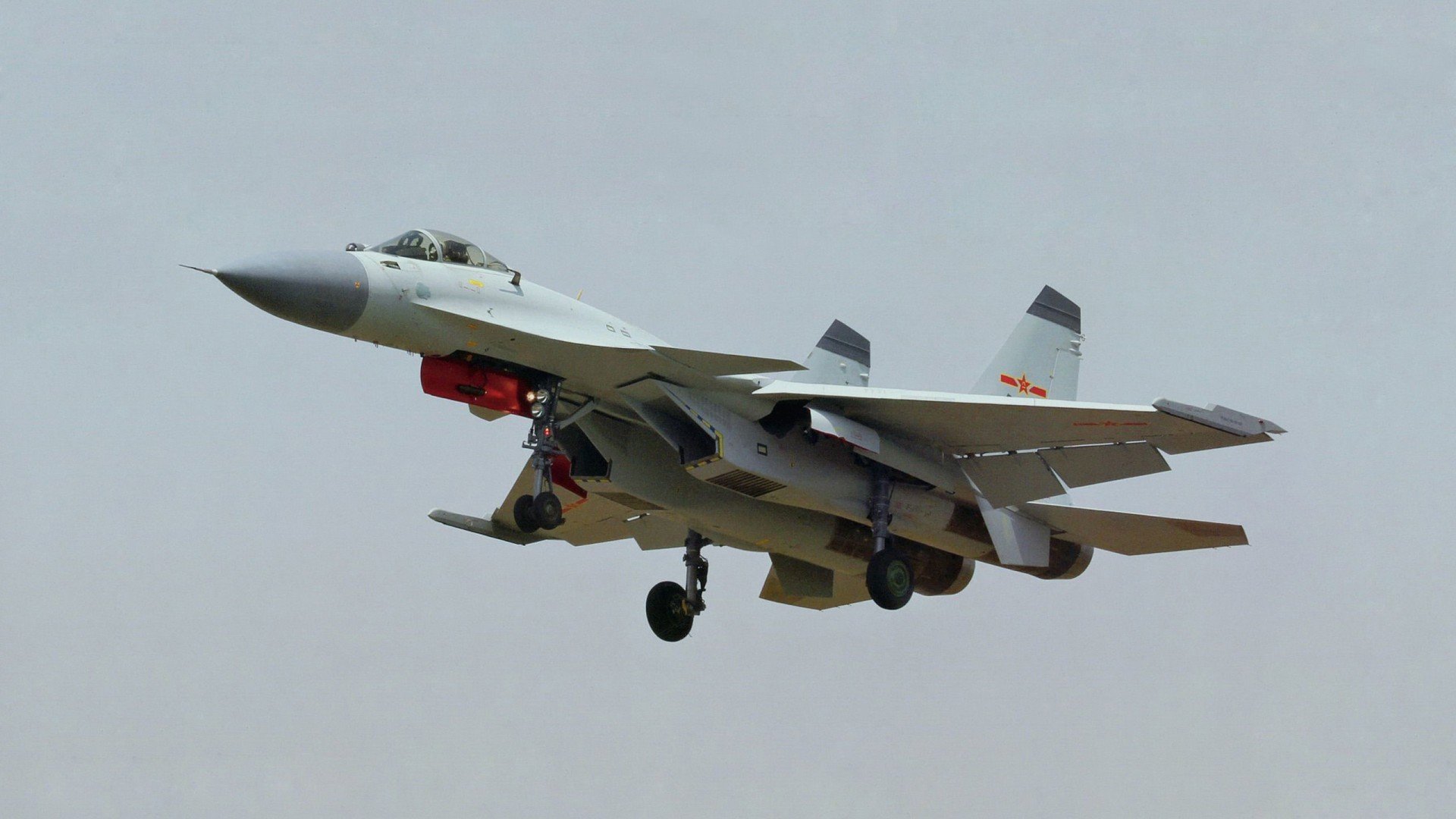 爱游戏-足坛盛宴与篮球奇迹的时空对话，当全球焦点分屏，人类为何总为决战屏息